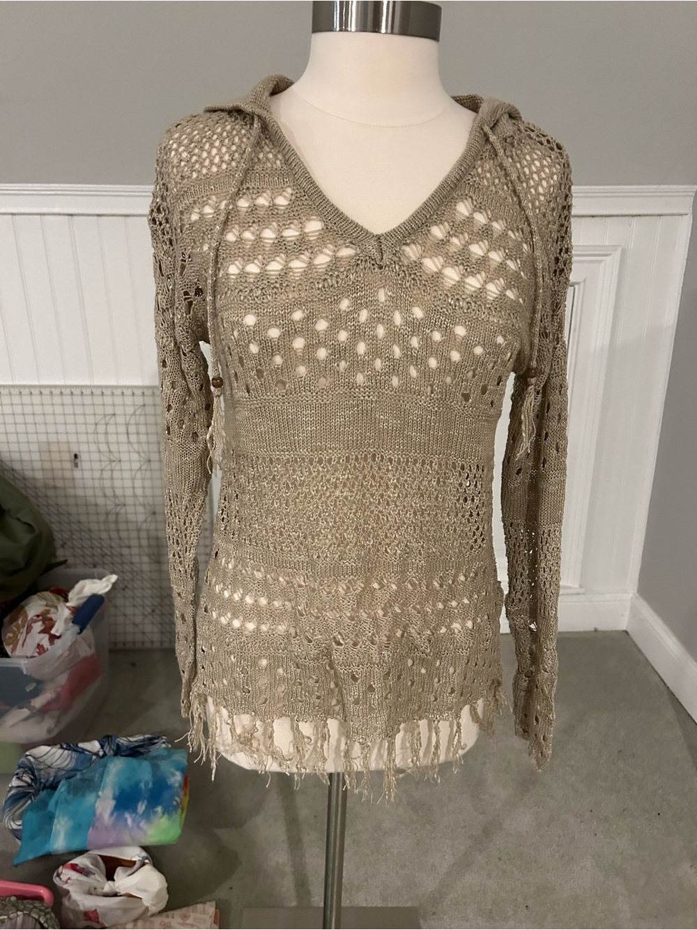 Hannah Open-Knit V-Neck Sweater Hoodie in Tan